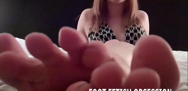  Suck on my cute green pedicured toes JOI